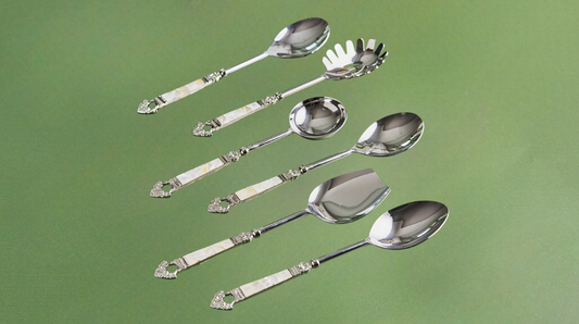 A Complete Guide to Choosing the Right Cutlery Set in Dubai