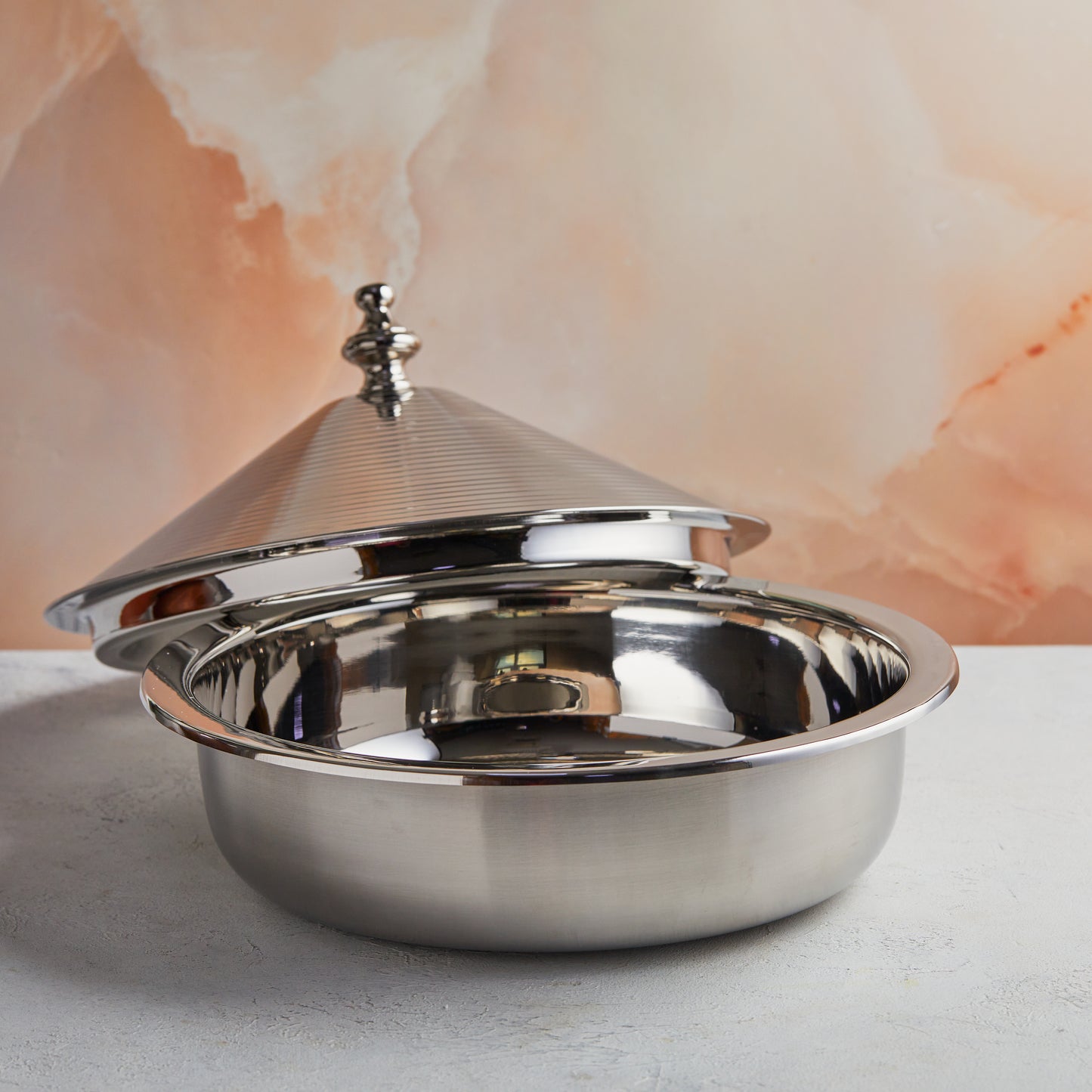 Emerald Hues Mother of Pearl Casserole – 4.5L Handcrafted | With Stainless-Steel Core